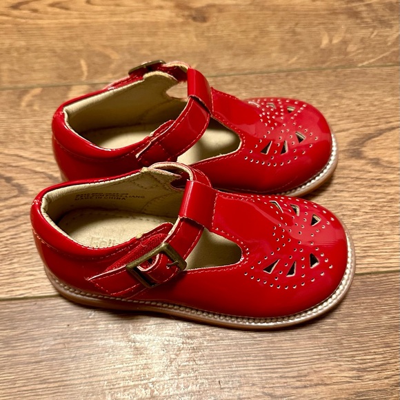 Felix and Flora Mary Jane shoes for toddler girls - Picture 2 of 10